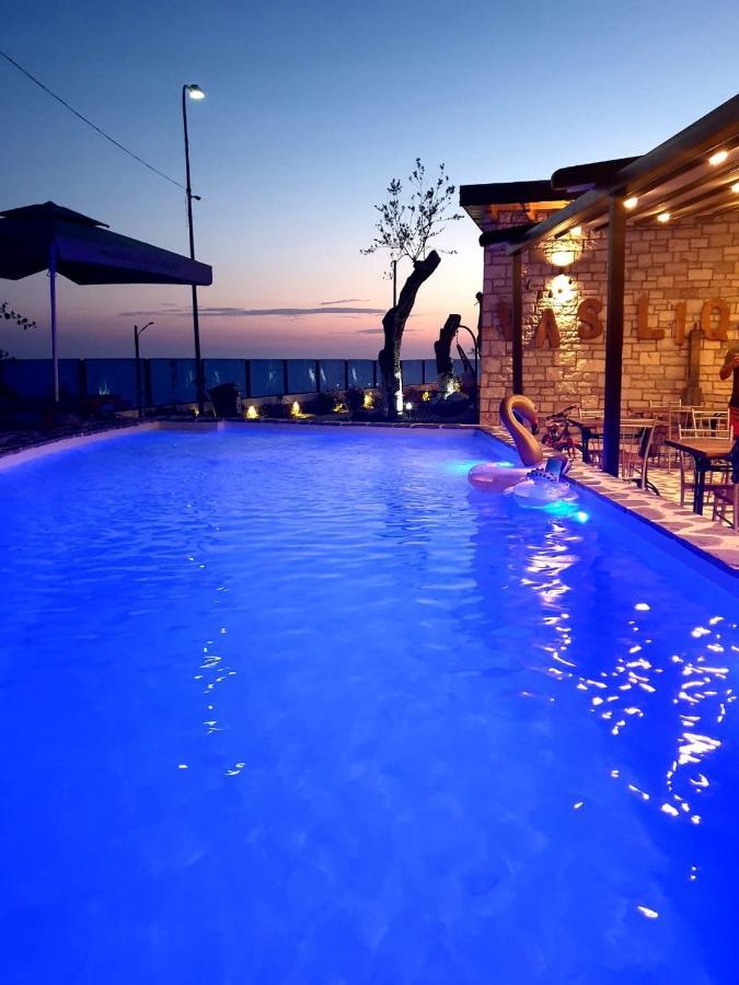 Palermiti Luxury Rooms Himare Exterior photo